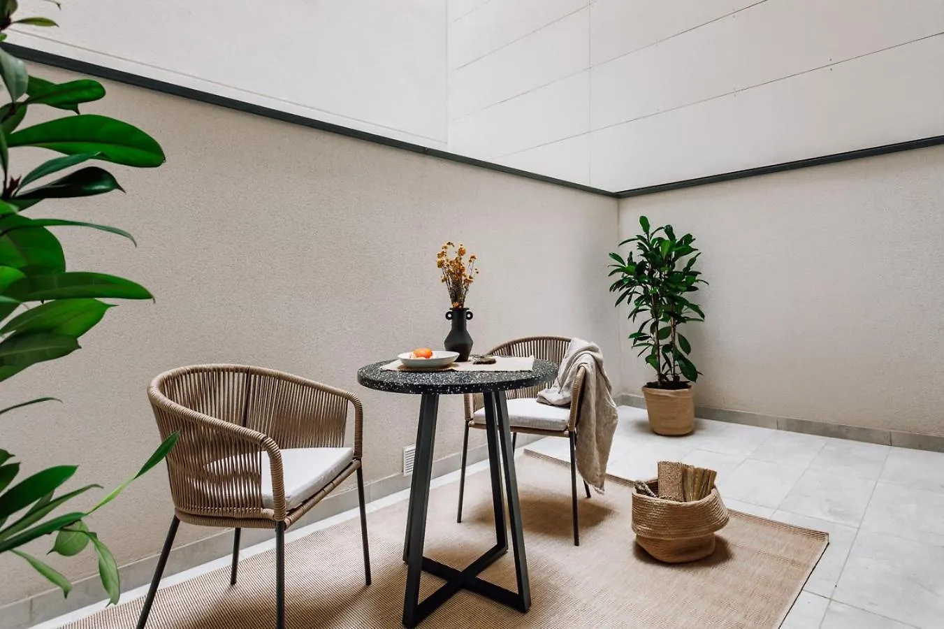 Διαμέρισμα Encina - 2 Bedrooms In Eixample Esquerra Βαρκελώνη